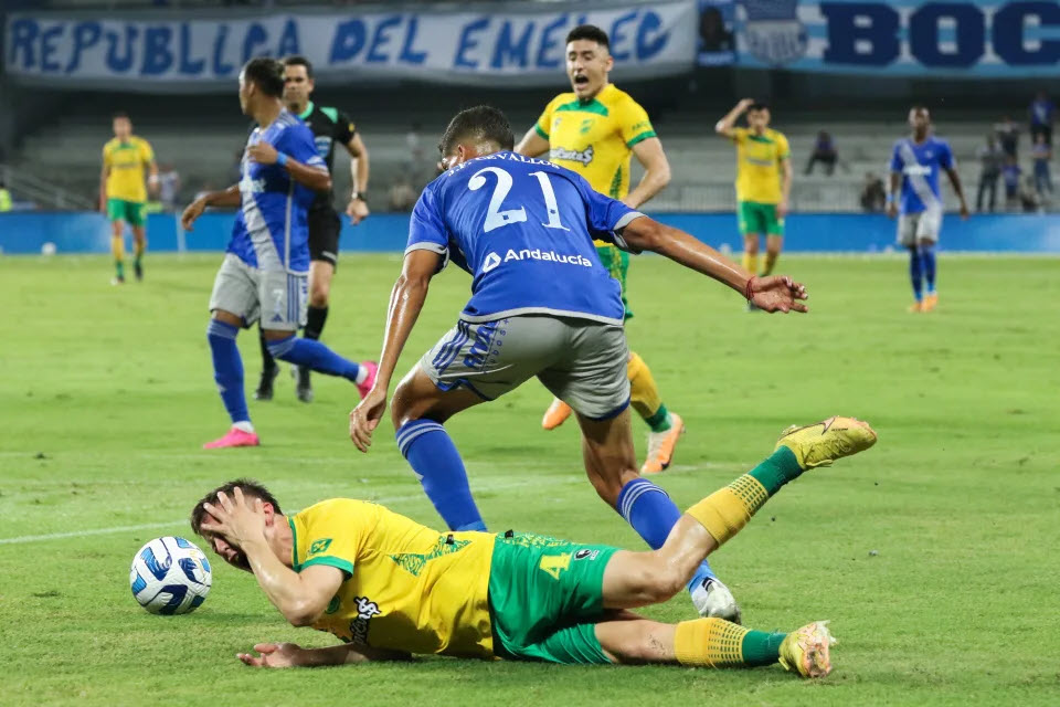 Copa Sudamericana 1 2 Emelec Lo Ganaba Hasta El 88 Pero Perdió Ante Defensa Y Justicia En La 4768